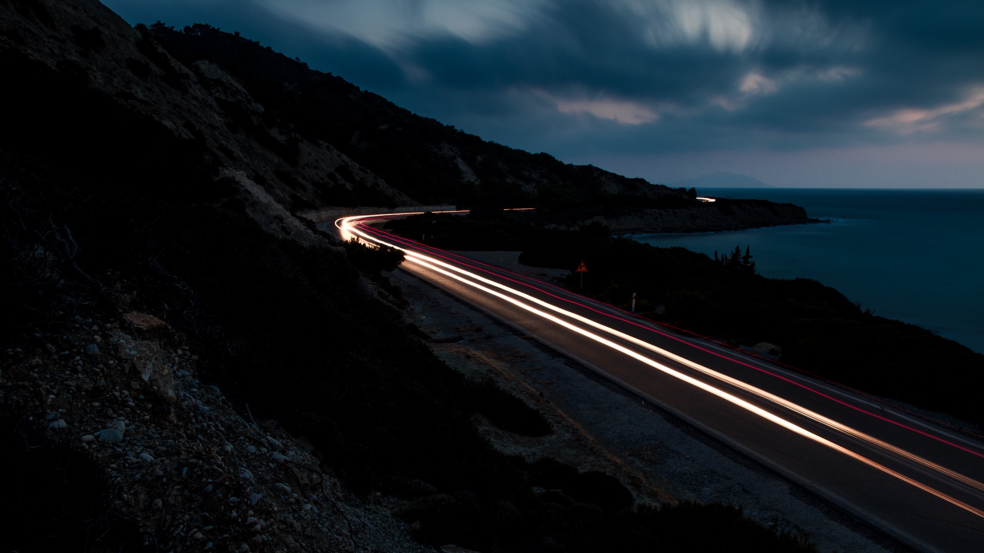 A road curve at night